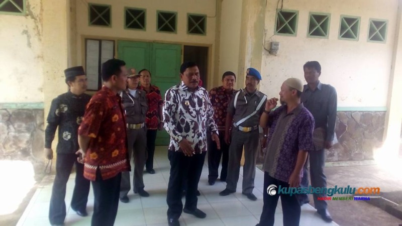 Aset Rusak Akibat Gempah,Mian:Perbaikkan Anggaran 2017