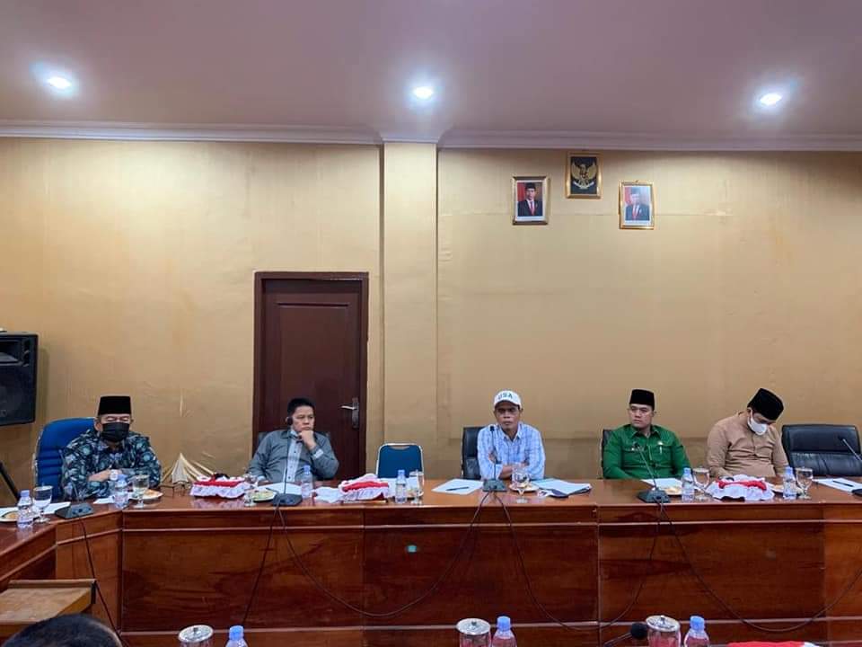 Dewan Komisi I dan III Gelar RDP Terkait Aduan Warga Bentiring