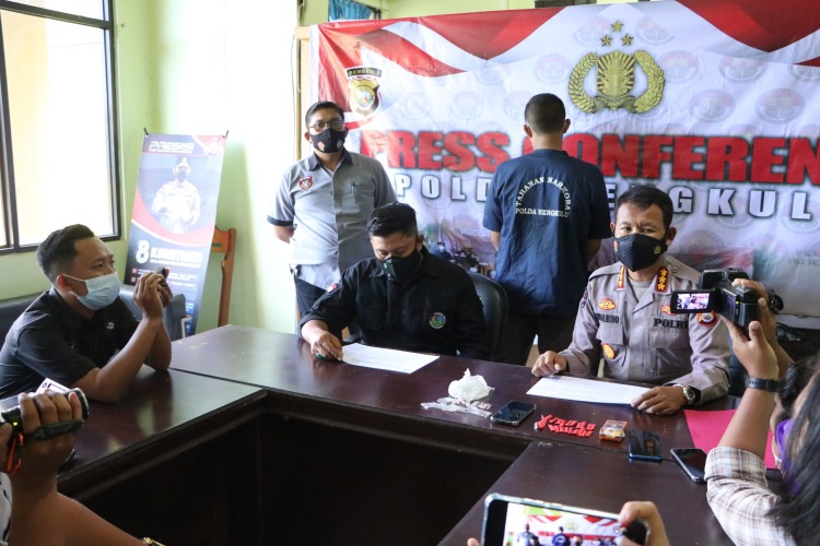 Polisi Telusuri Puluhan Paket Narkotika Siap Edar Milik Residivis