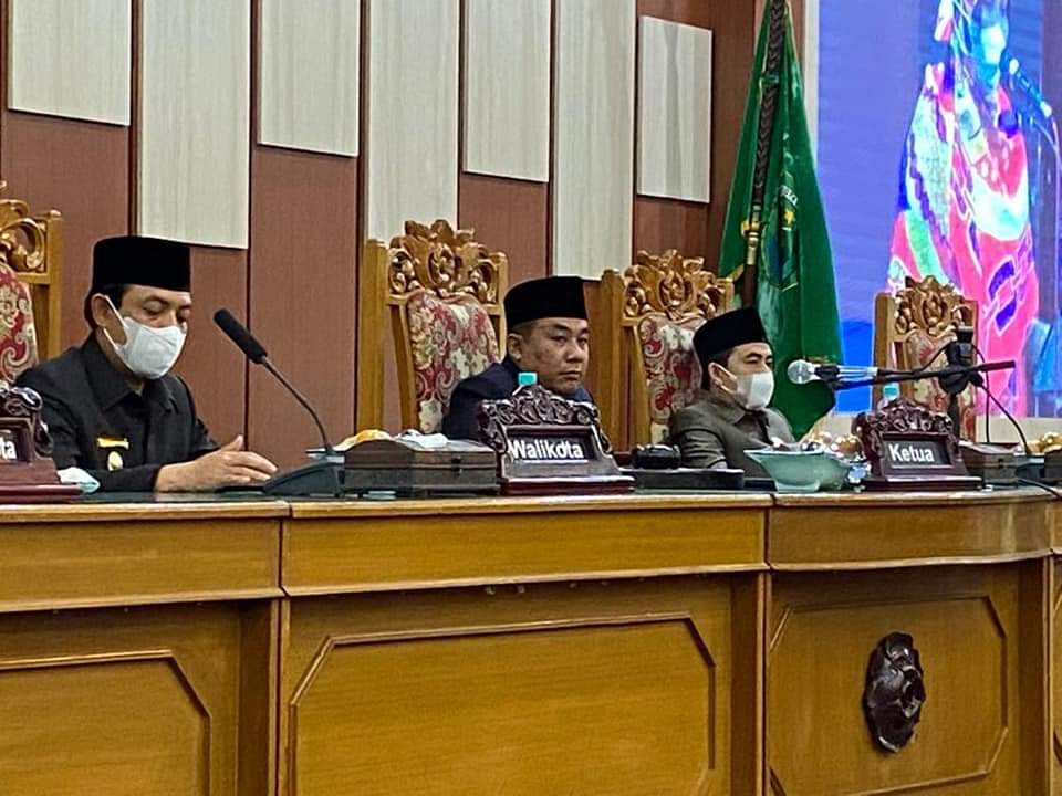 Wakil Walikota Bengkulu Sampaikan Nota Penjelasan Revisi Perda Retribusi IMB