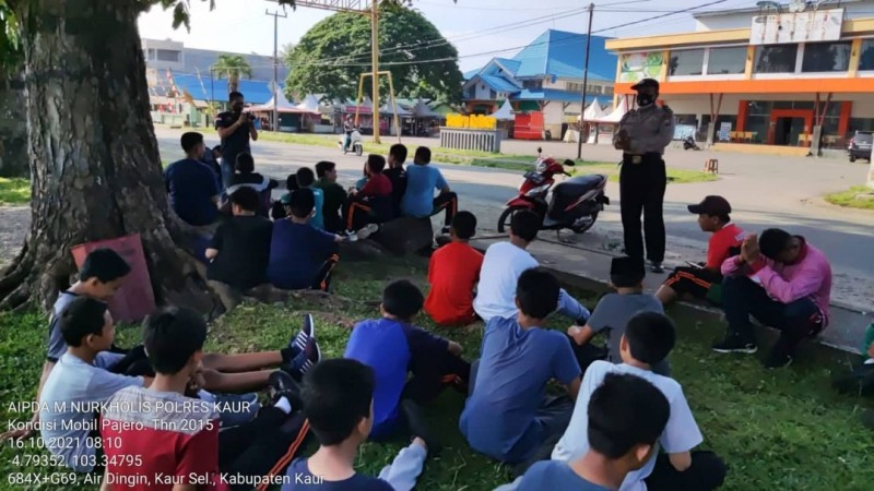 Sat Binmas Polres Kaur Berikan Penyuluhan Bahaya Narkoba dan Kenakalan Remaja