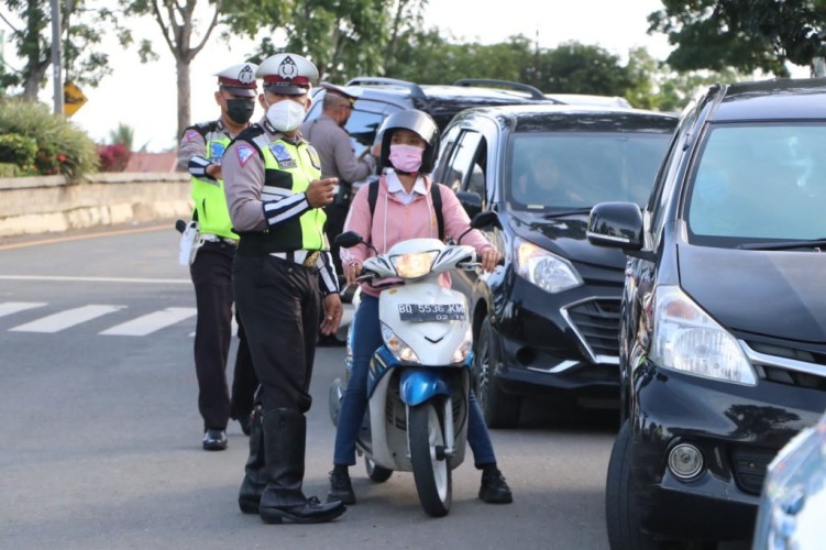 Ratusan Kendaraan Penunggak Pajak Terjaring Razia