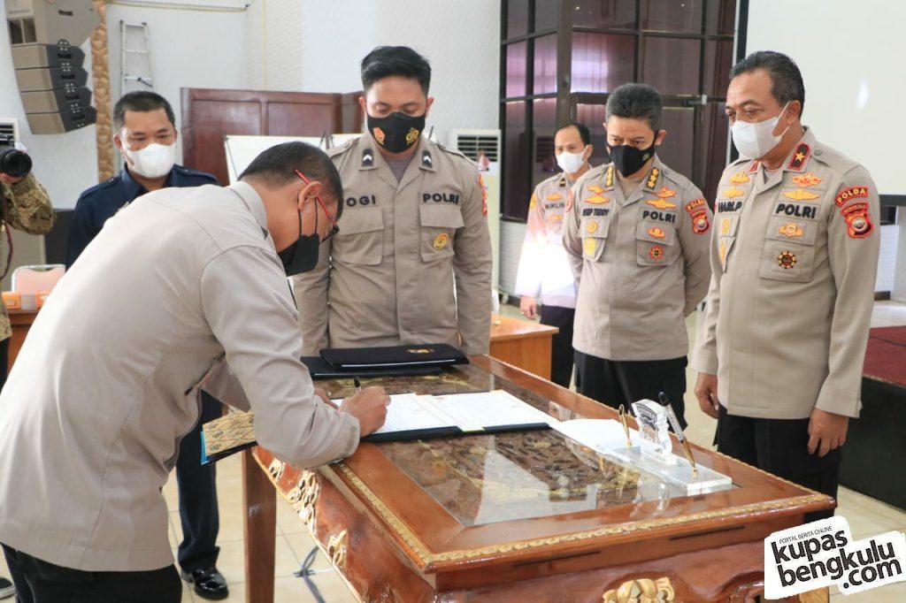 DIPA 2022, Penandatangan pakta integritas satker jajaran polda Bengkulu, Foto: Dok