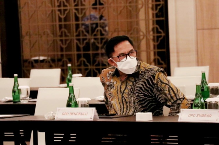 Samsu Amanah, Sekretaris DPD Partai Golkar Provinsi Bengkulu saat menhadiri pertemuan Silaturahmi Nasional partai golkar, foto: Dok