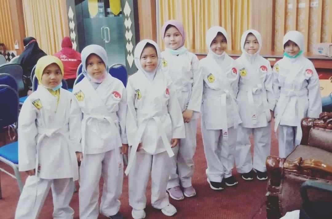 Karateka Muda saat menghadiri proses pelantikan Pengurus Daerah Shoto-Kai Provinsi Bengkulu, Foto: Dok/Ziah