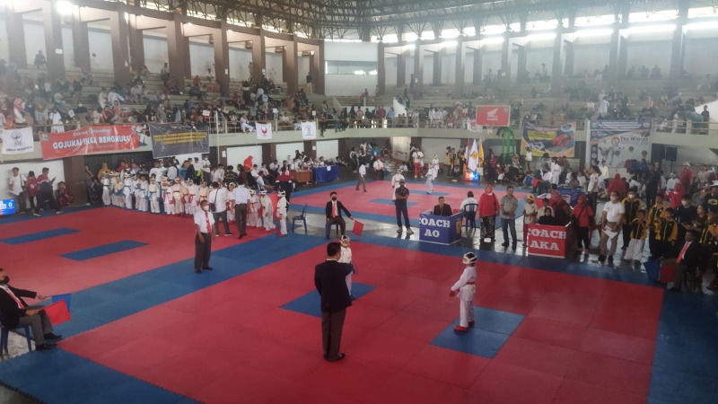 Lemkari Cup I 2022 digelar di Stadion Semarak Sawah Lebar, Kota Bengkulu, Foto: Dok