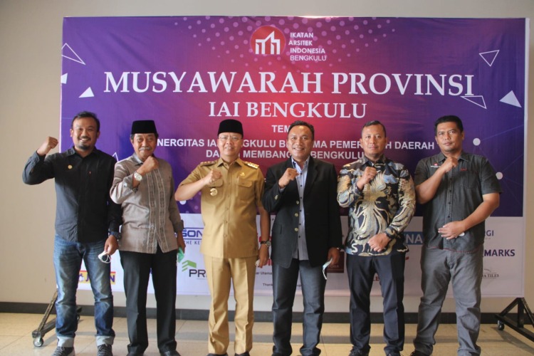 Gubernur Rohidin saat menghadiri Musprov IAI Bengkulu, Foto: Dok