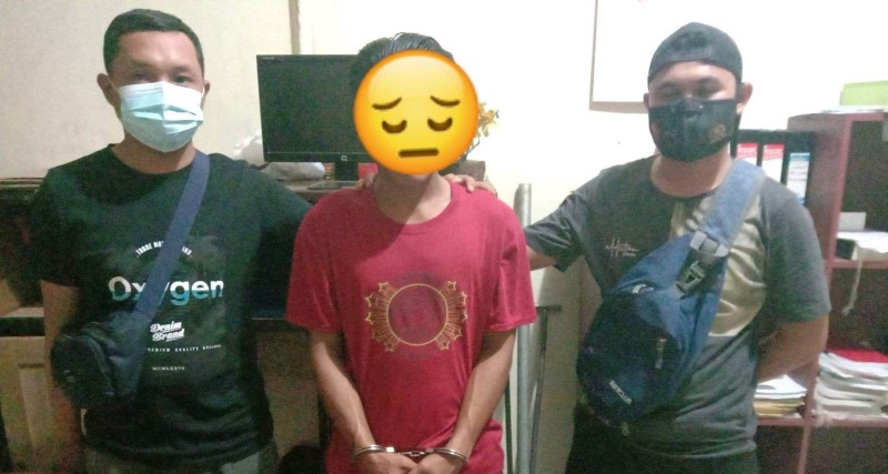 Pelaku Bandar narkoba saat diamankan di Polsek Mukomuko Selatan, Foto: Dok/Tribhrata