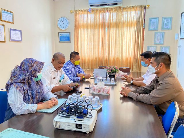 Anggota Dewan Ketua Komisi III saat melakukan Sidak ke Perusahan Tambang dan perkebunan yang ada di Bengkulu Tengah, Foto: Dok