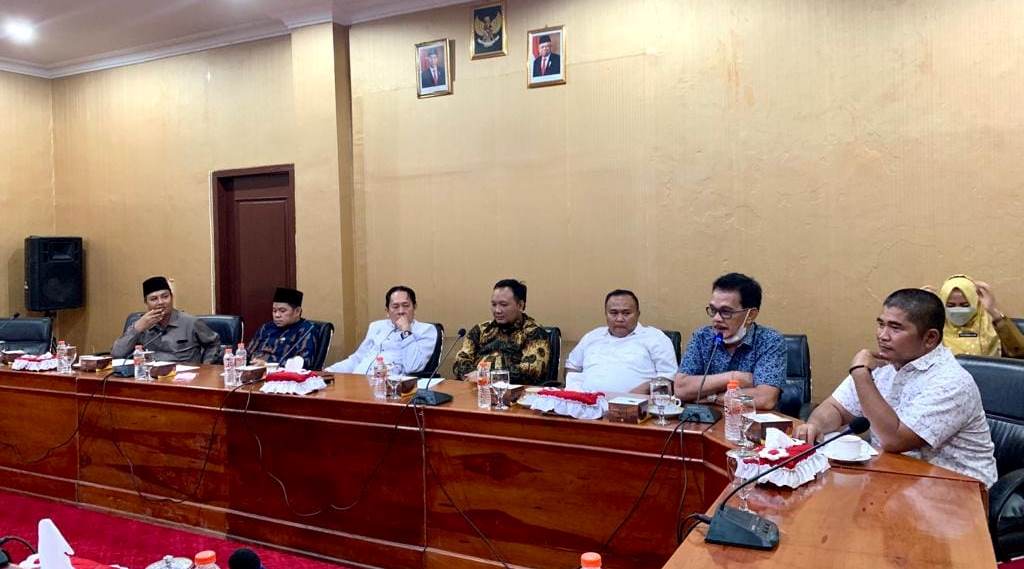 Rapat kerja Komisi I DPRD Kota Bengkulu bersama Dinas PUPR Kota Bengkulu, Senin, 21 Maret 2022, Foto: Dok