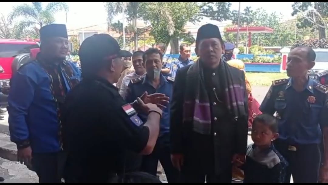 Ketua komisi II DPRD Kota Bengkulu bersama anggota saat melakukan sidak ke PBK Kota Bengkulu, Selasa, 29 Maret 2022, Foto: Dok