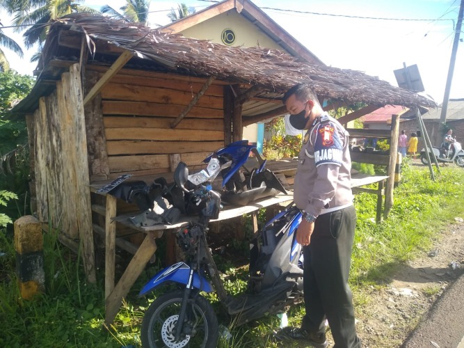 Pemuda 24 Tahun Alami Luka Berat Usai Menabrak Mobil