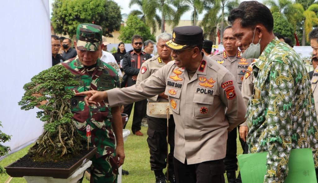 Kontes Bonsai Polda Bengkulu Meriahkan HUT Bhayangkara Ke-76