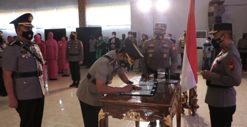 Sertijab Tiga Kapolres dan Dirreskrimsus Digelar di Polda Bengkulu