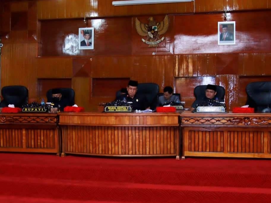 Rapat Paripurna Pandangan Umum Fraksi Terhadap Raperda Pertanggungjawaban APBD T.A 2021, Jumat, 1 Juli 2022, Foto: Dok