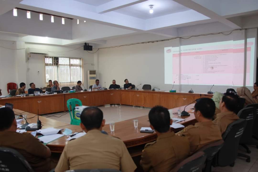 Rapat Pansus Kelembagaan DPRD Kabupaten Bengkulu Selatan Bersama 9 OPD, Bagian Hukum, dan Bagian Ortala, Senin, 25 Juli 2022, Foto: Dok