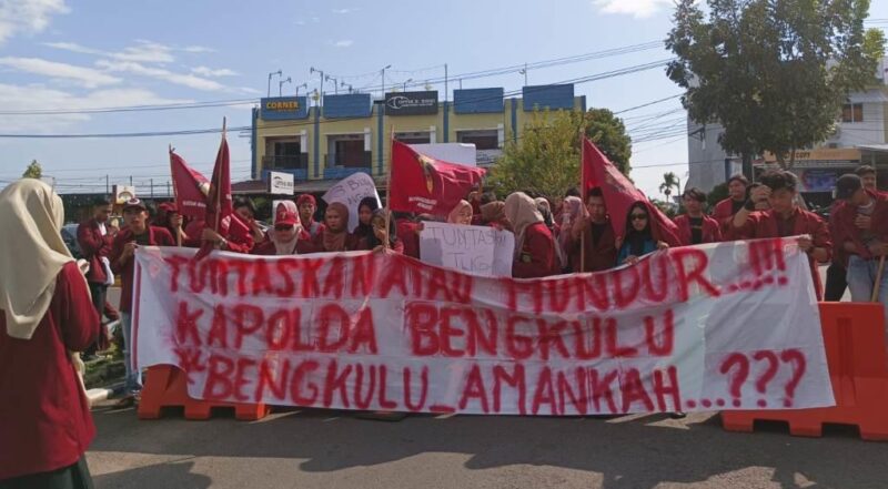 Aksi IMM Bengkulu di Mapolda Bengkulu, Jumat, 12 Mei 2023, Foto: Dok
