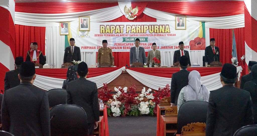 Pimpinan DPRD Bengkulu Tengah Periode 2024-2029 Ucapkan Sumpah dan Janji Jabatan