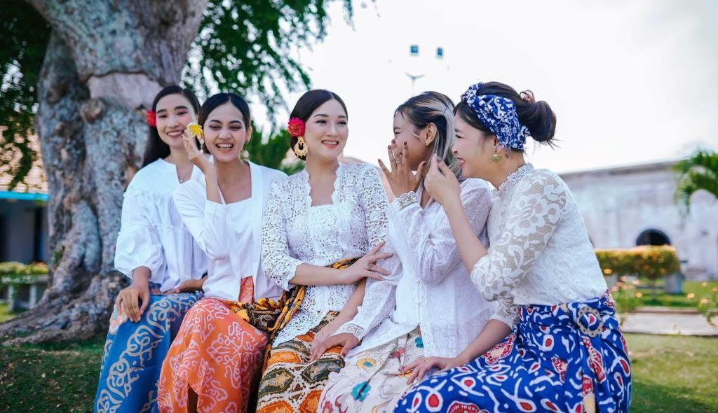 Batik Besurek: Warisan Budaya, Sarat Makna dan Estetika